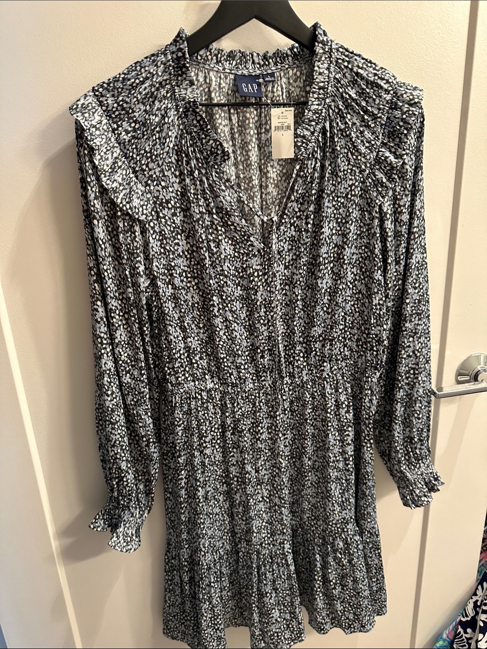 GAP Black and White Printed Long Sleeve Tiered Dress